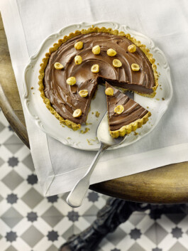 JAN C. BRETTSCHNEIDER