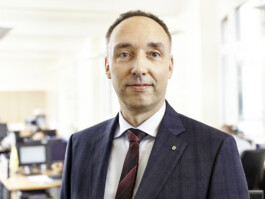 JAN C. BRETTSCHNEIDER