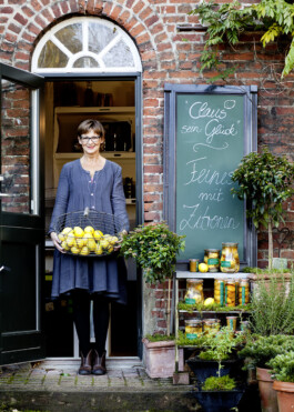 JAN C. BRETTSCHNEIDER