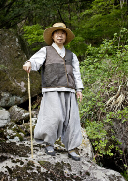 JAN C. BRETTSCHNEIDER