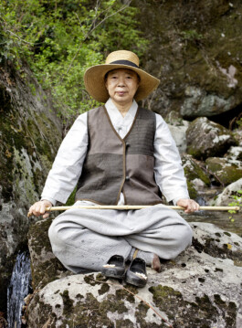 JAN C. BRETTSCHNEIDER